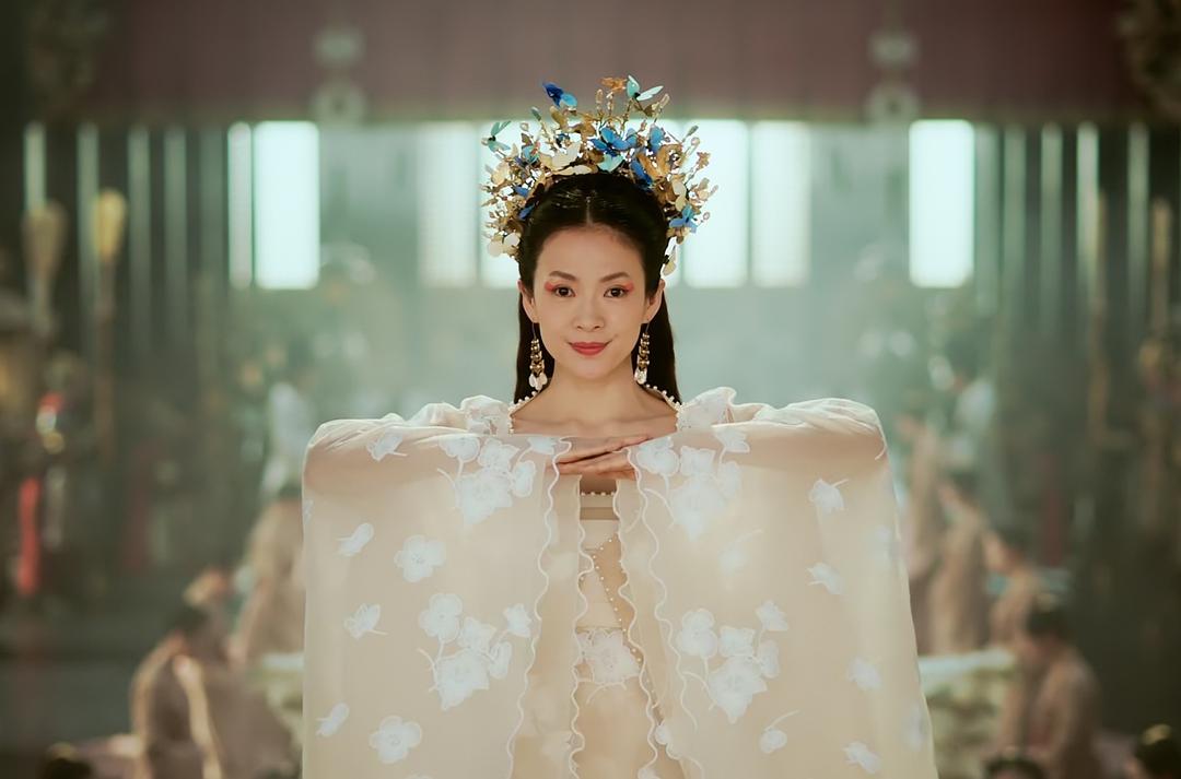 怼片方营销少女感反被吐槽？被演技综艺反噬的章子怡