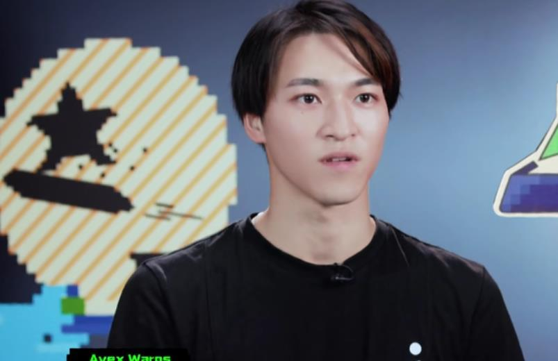 " achieve 4 " Japanese student is too high, the roommate that spit groove won't Japanese is respected say, gesticulate to others