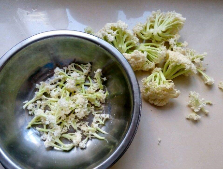 图片[2]-干锅花菜的做法： 掌握3个妙招 菜花脆嫩可口入味 还过瘾-起舞食谱网