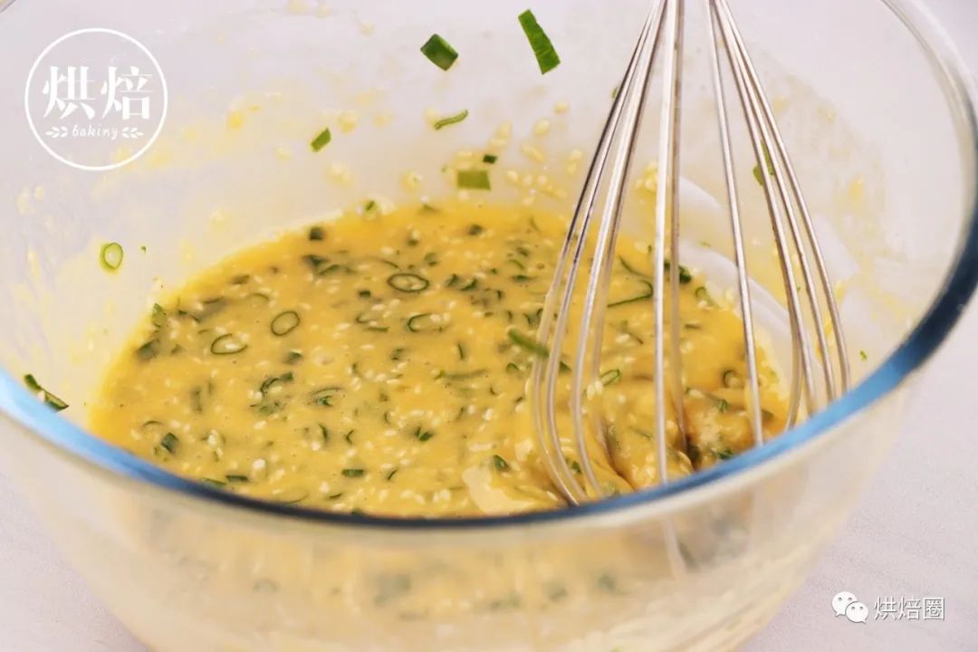 超簡單小朋友都能做的香蔥薄脆餅再也不去超市買了