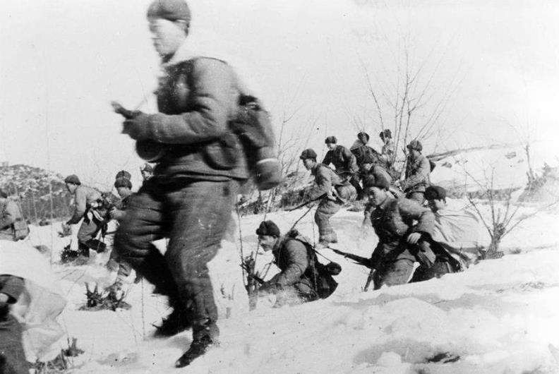 朝鲜战场3大谣言，多少年轻人被误导！承认志愿