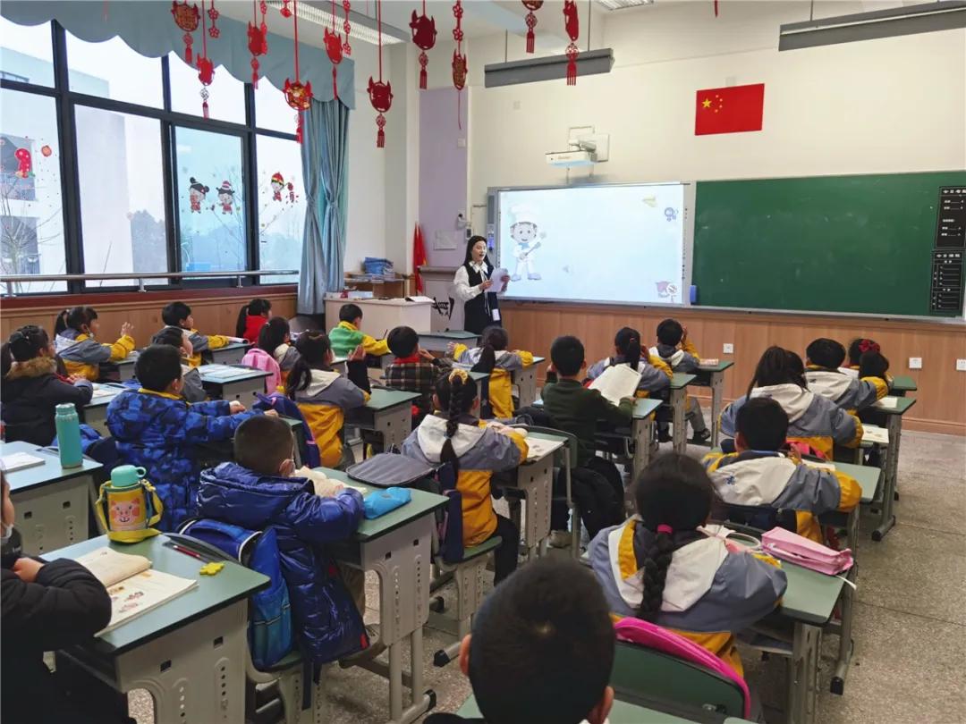 双流区实验小学外国语学校语文组常规教研活动