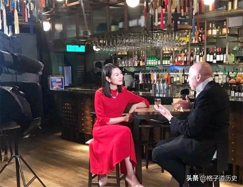 当年，那个放弃别国国籍，坚持加入中国籍的富