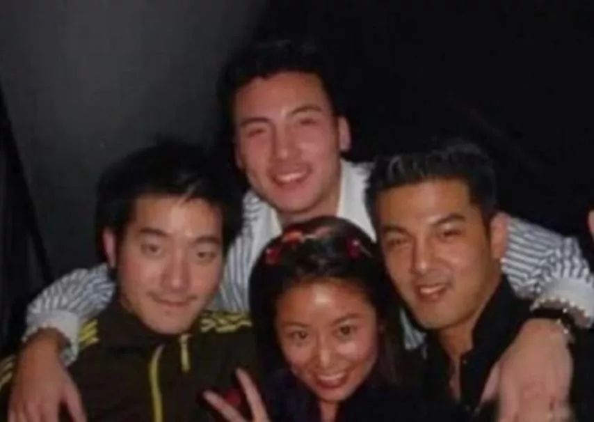 “落难千金”贾静雯的传奇改命史