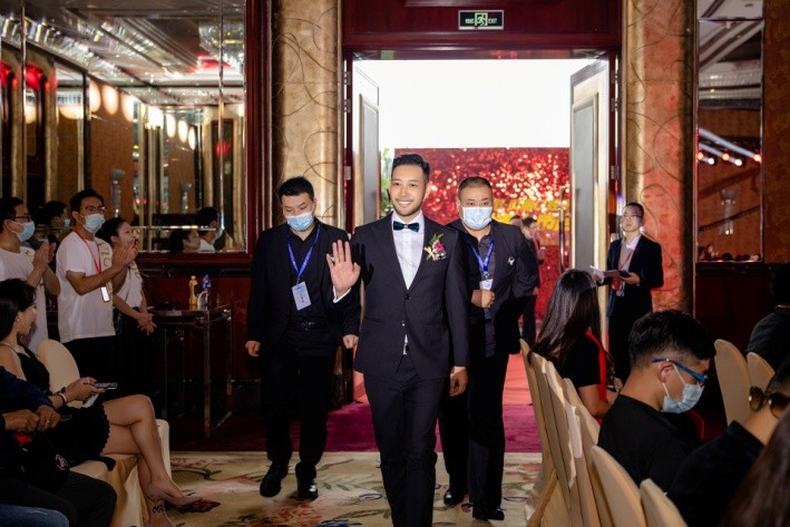 打造中国口腔美学第一股，维密欧∙贝丽香港上市启航