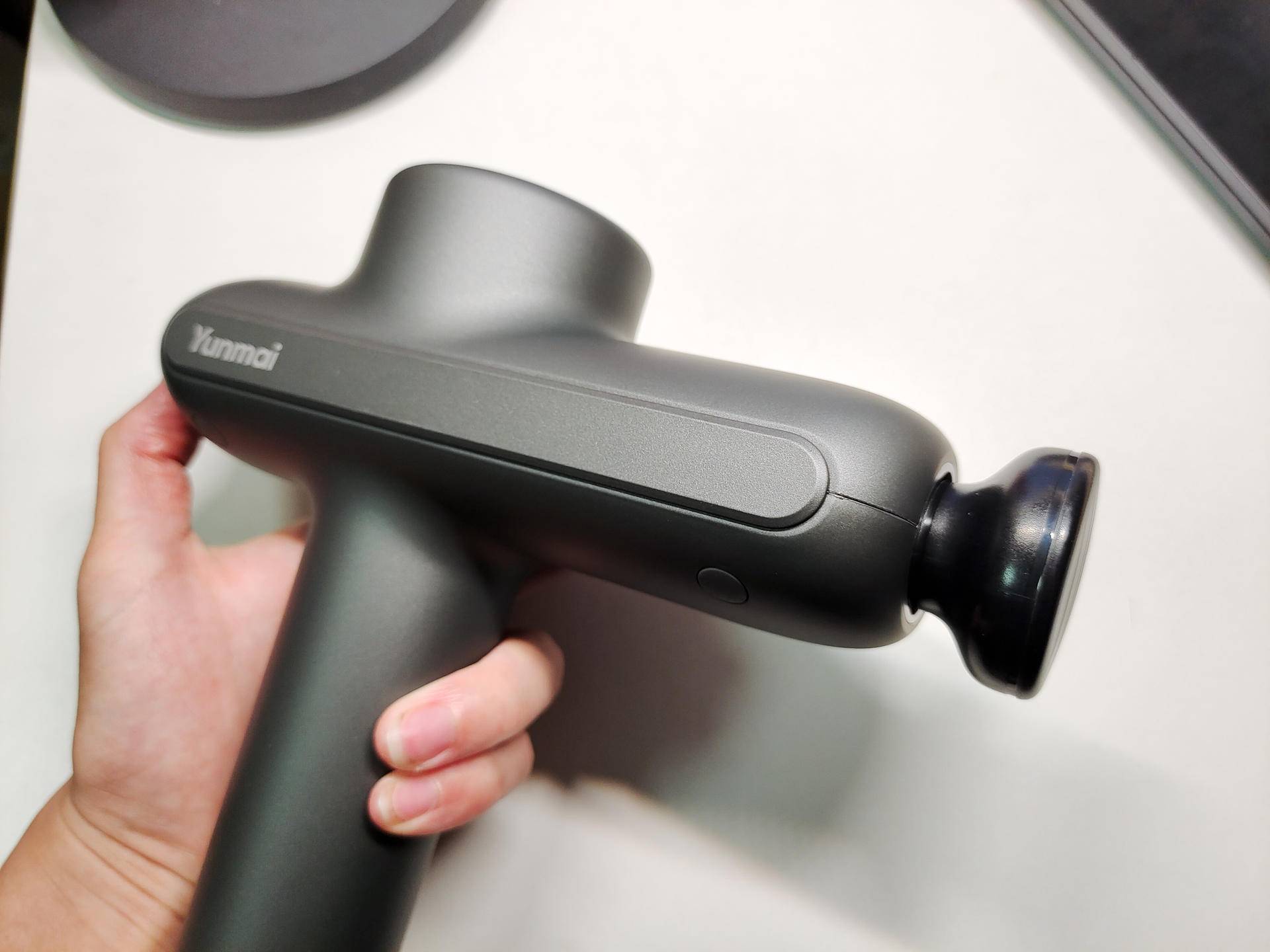 按摩放松神器，老罗同款云麦筋膜枪上手体验