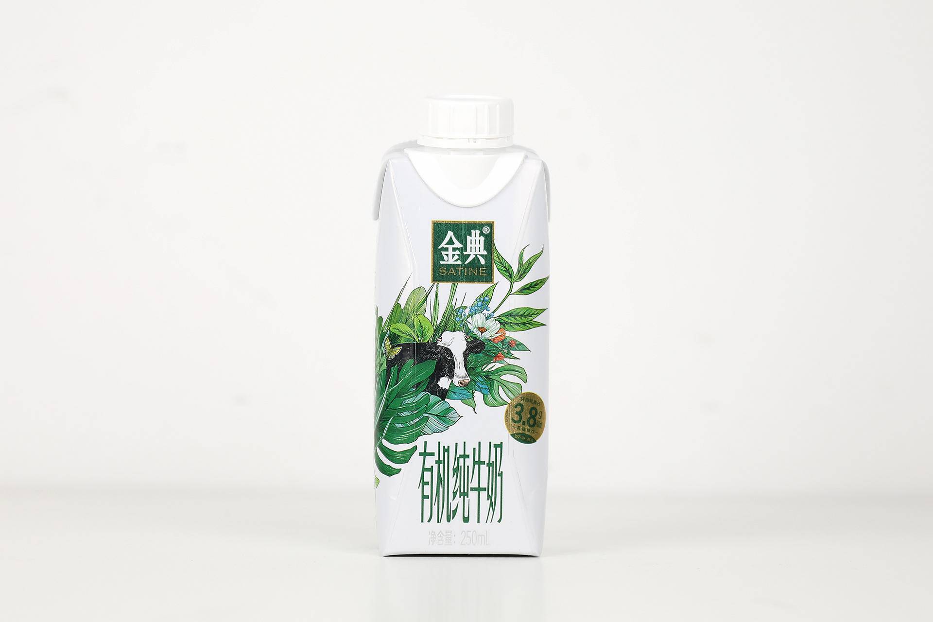 有機純牛奶怎么選？六款有機純牛奶對比，看我選了誰