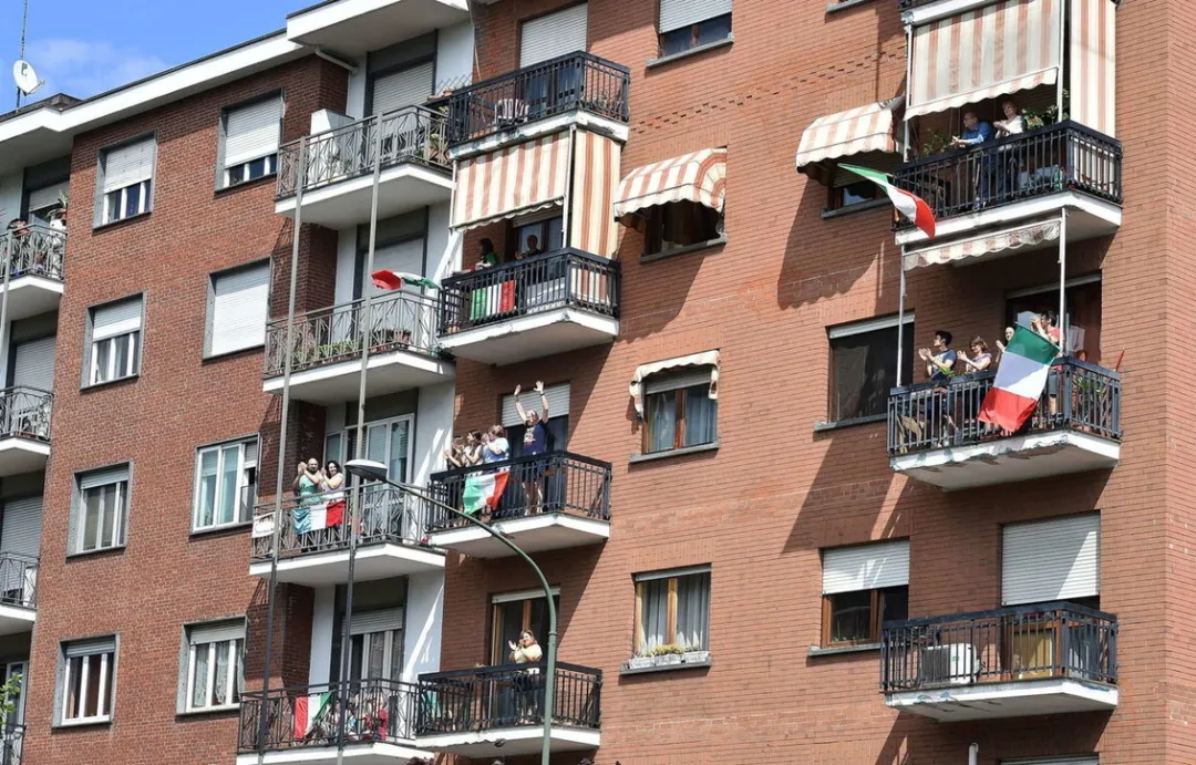 意大利解放日全国共唱《Bella Ciao》，米兰市长今