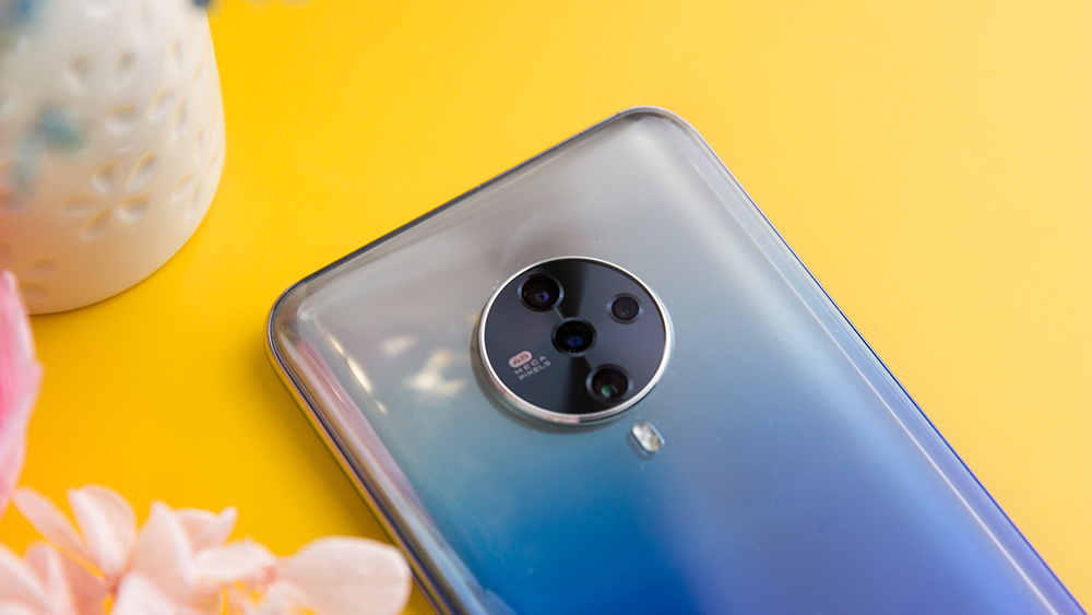前后雙防抖的5G自拍手機(jī)，vivo S6深度評測