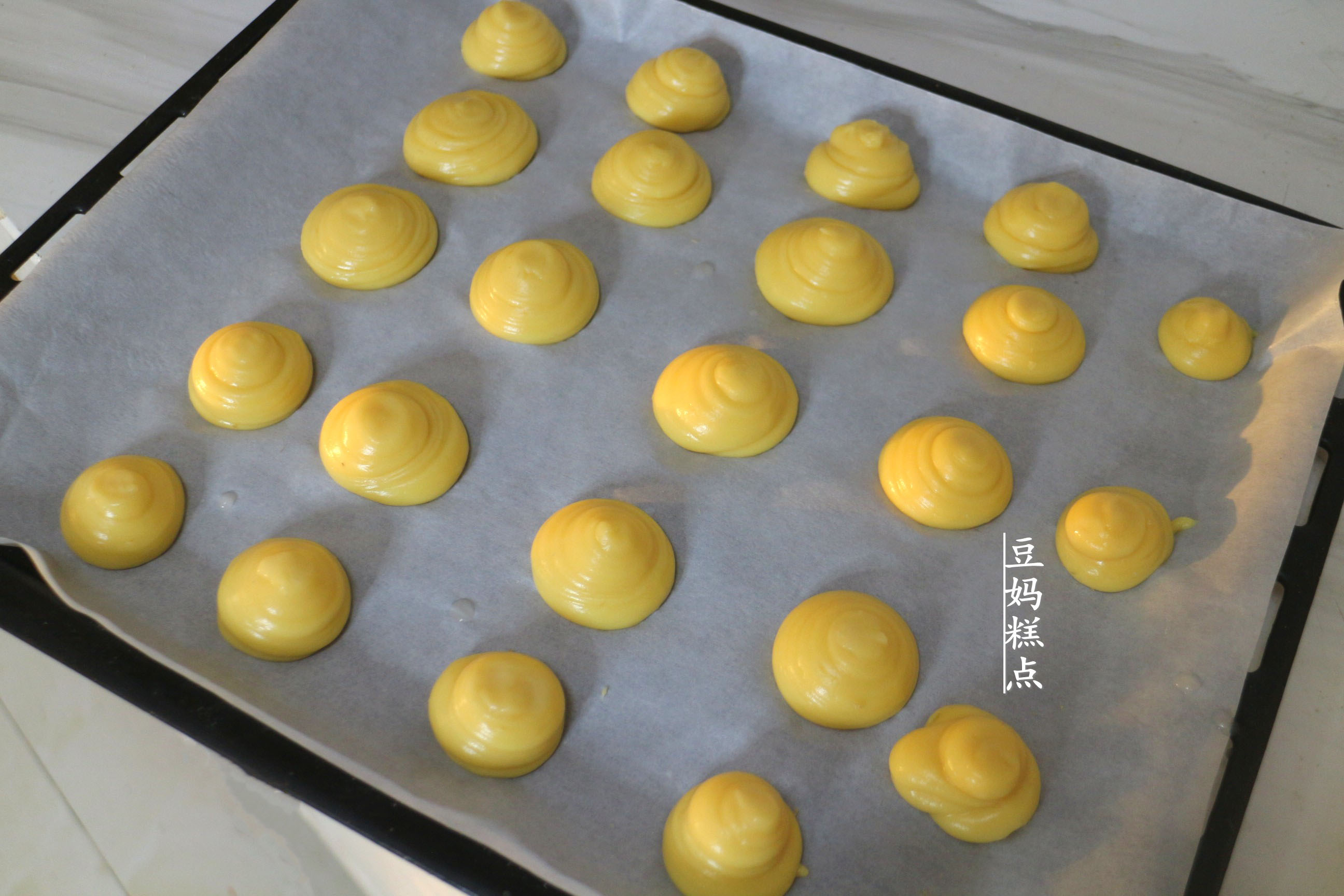 超市15元一斤的泡芙，在家10分鐘就能做一盤，給孩子吃更放心