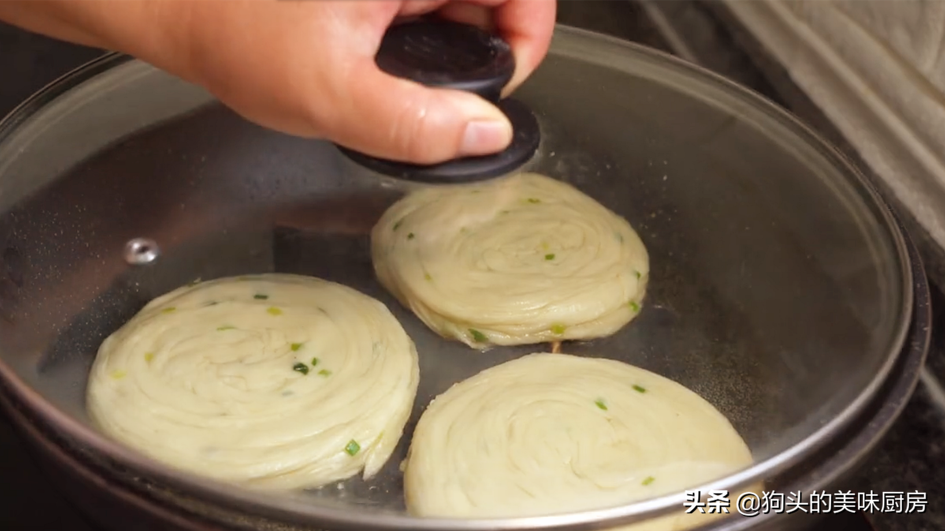 盤絲餅，最簡單實用的做法，劃一劃，抻一抻，絲絲分明，口口留香