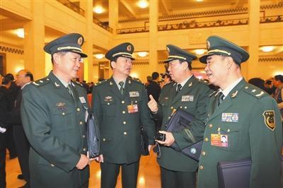 “陆军中将”秦卫江，担任战区副司令员，父亲曾赫赫有名！