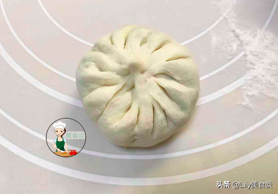 秋天，吃南瓜红薯不如吃它，3块钱一斤，营养极高，蒸包子真香呀