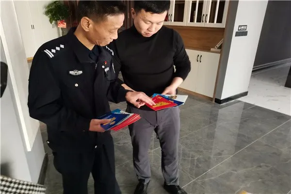 我为群众办实事 l 宝塔派出所依托“平安宝塔联盟”开展反电诈宣传