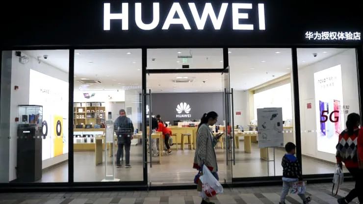 iPhone12中国市场立大功，苹果季营收超1000亿美元