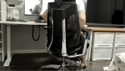 体验出色的人体工学椅该是啥样？全面精细调节，时刻为你“撑腰”