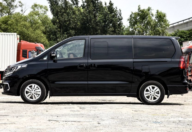 上汽大通MAXUS G10宜商宜家的三排座車型橫評