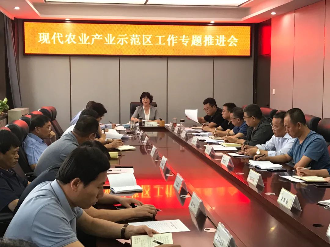 临汾新闻早知道 |投错垃圾最少罚百元；64家楼盘可购；4所医药机构违规；寻肇事女子；抓获5名涉毒人员