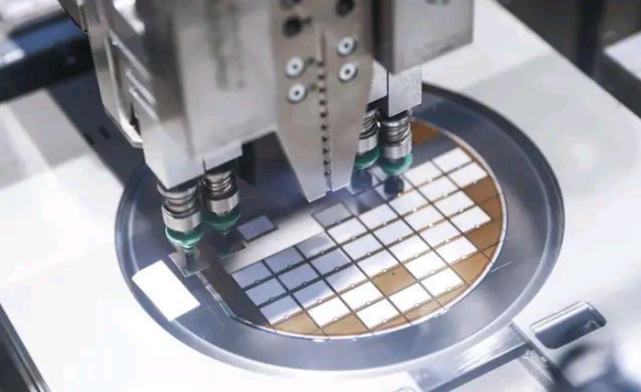 中国芯片第一生产基地，一季度可生产175亿块，占全国的三分之一