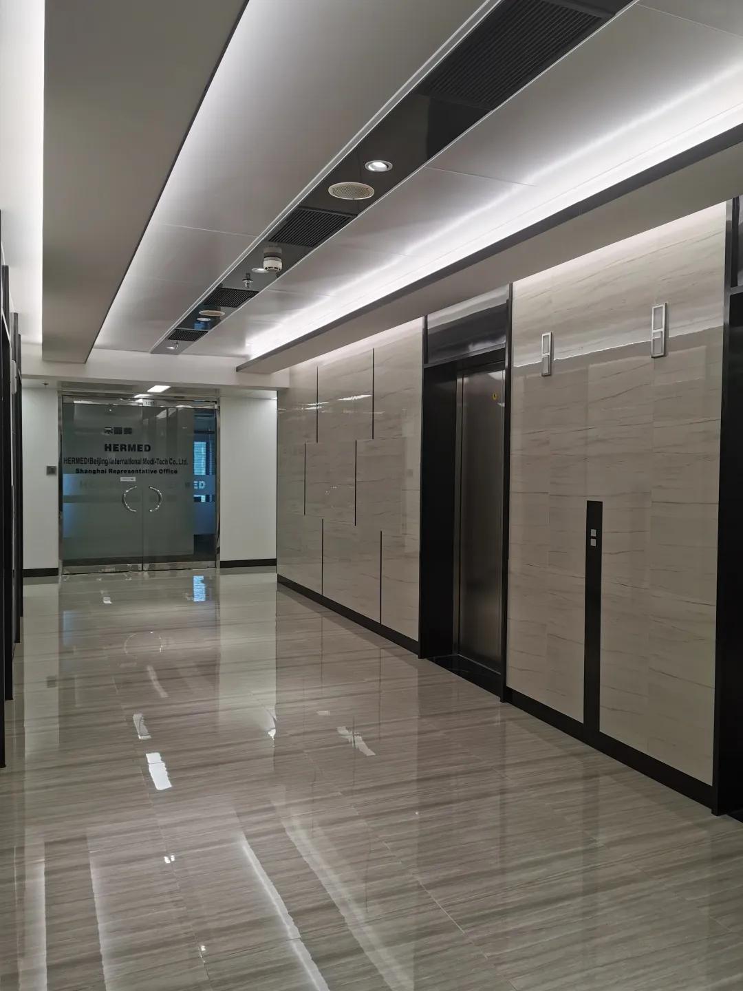 南京东路 - 人民广场地区精品商务楼宇掠影之四：金融广场