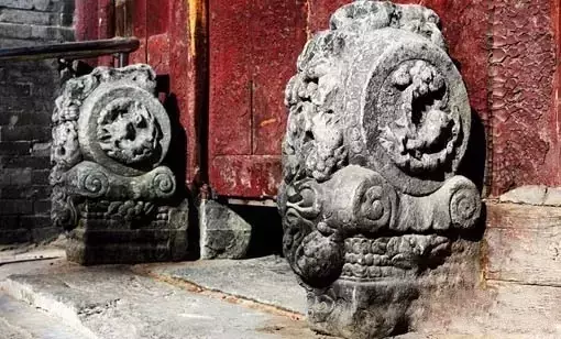 中國古建之美｜門、門墩、門環、門釘、斗拱、飛檐、屋頂、馬頭墻