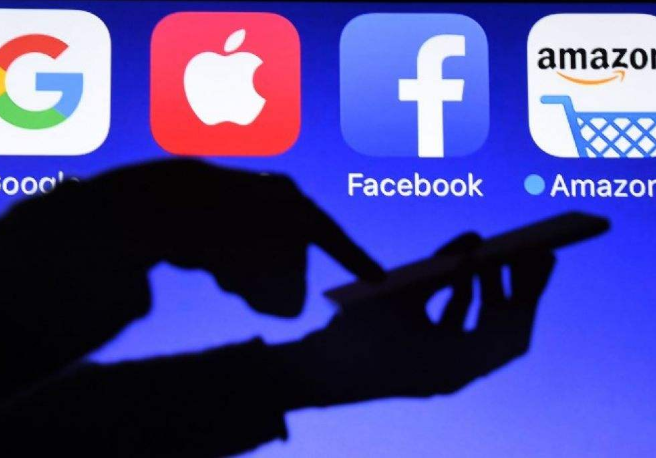 獨自扛起抗美大旗，下個月起將對美徵收數字稅，馬克龍：說到做到