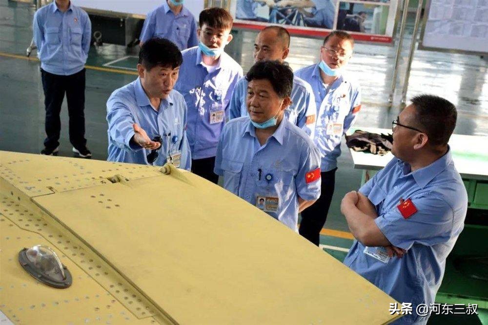 海山鹰改型试飞成功，舰载教练机双鹰之争暂告