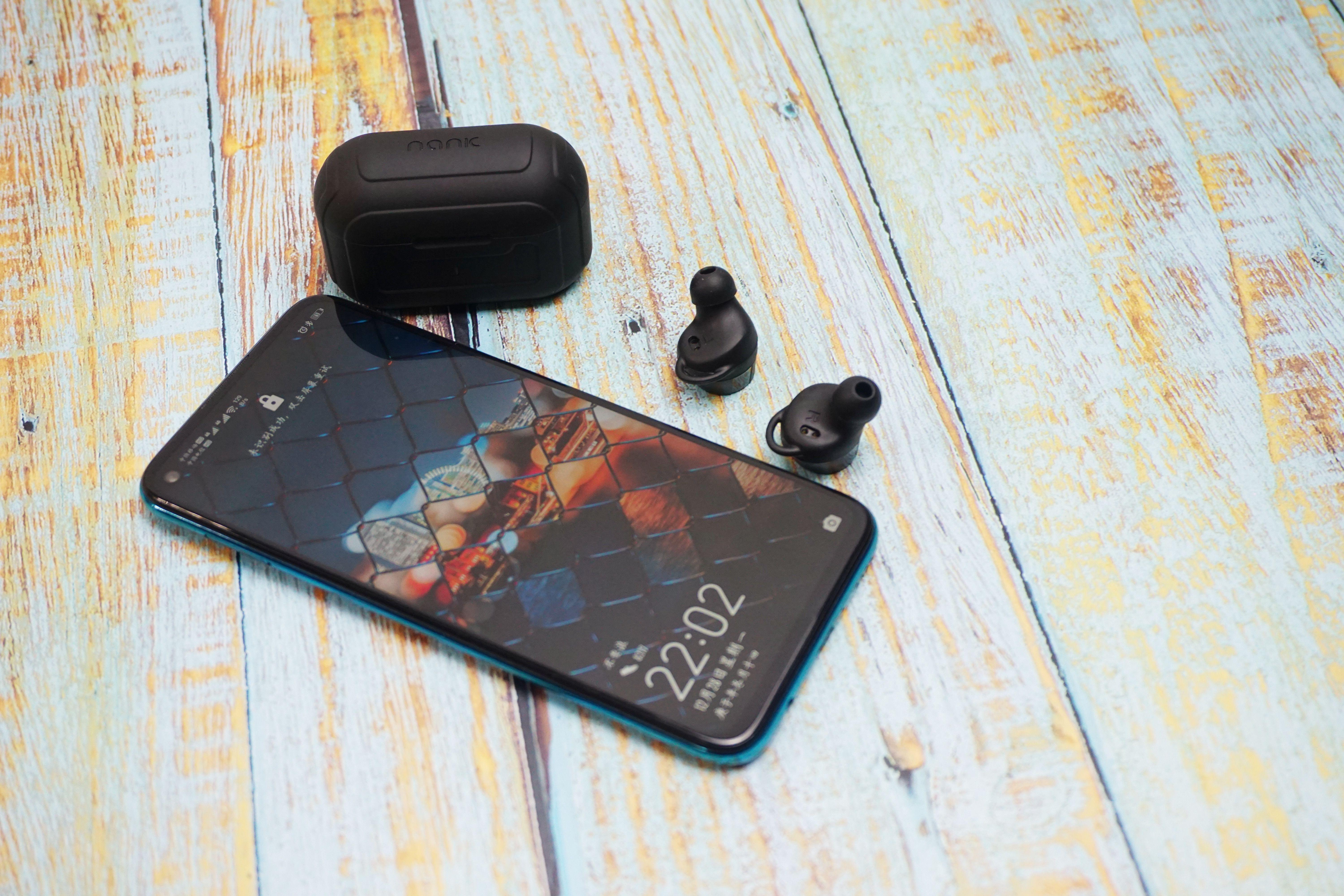 动圈动铁合一的国产真无线，我还是服气南卡T2的设计