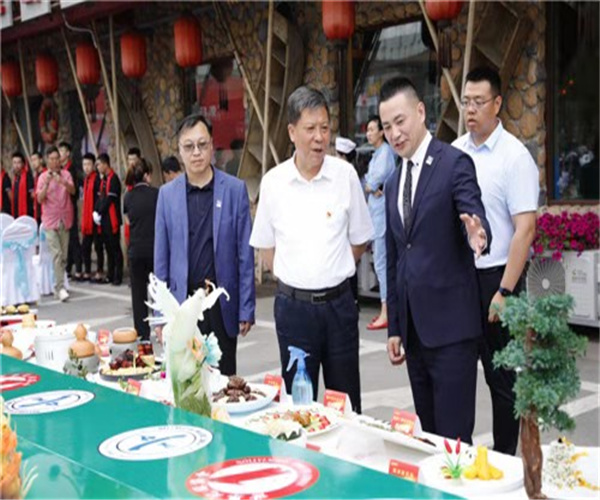 吉菜烹饪技艺与中华饮食文化推介研讨会在长举办