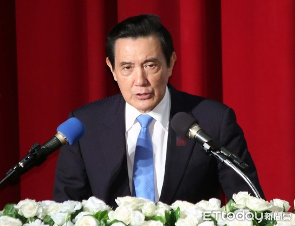 “亲美和中”让国民党走向绝路，张亚中统一政纲成台和统最后希望