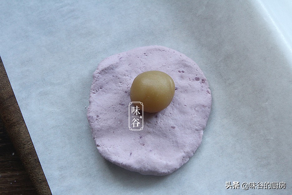 中秋节快到了，不用烤箱也能做月饼，配方比例告诉你，营养好吃
