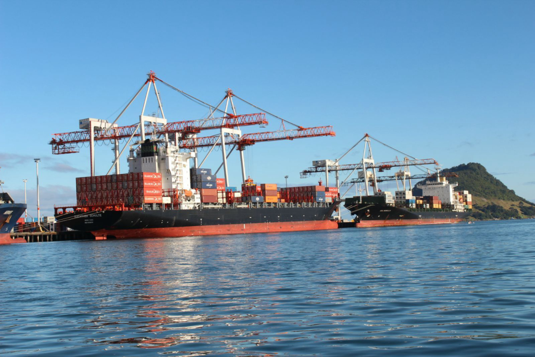 巴基斯坦除了中国外，还有一个很土豪的铁杆盟友，缺啥都不缺钱