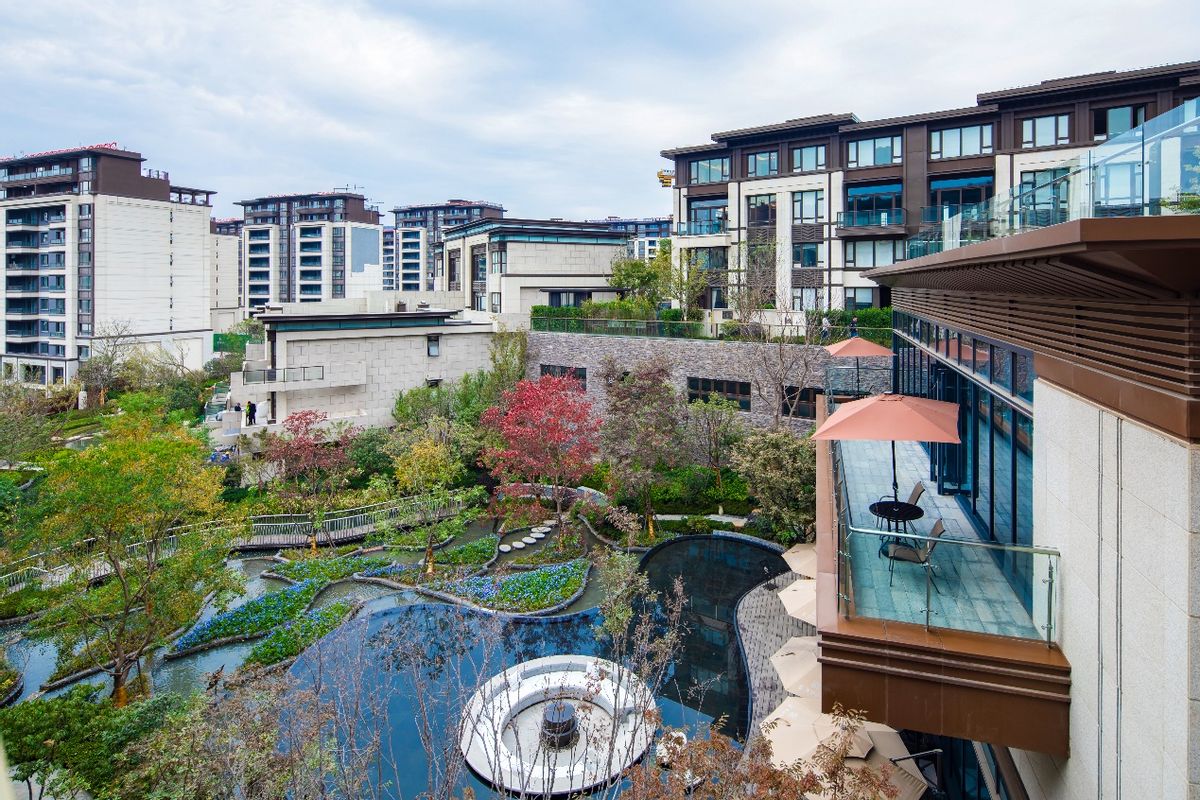 耀世加推 | 疫情下更向往有天有地的叠墅生活