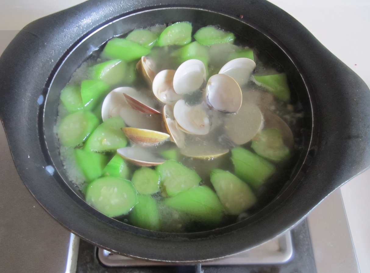 图片[8]-花甲丝瓜汤做法步骤图 不担心硌牙-起舞食谱网