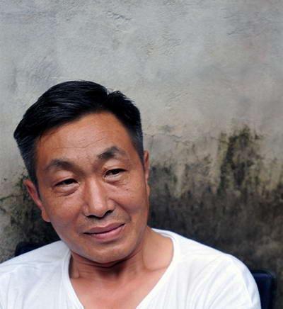 老戏骨杜源的感情生活：暗恋9年，一生只爱一人