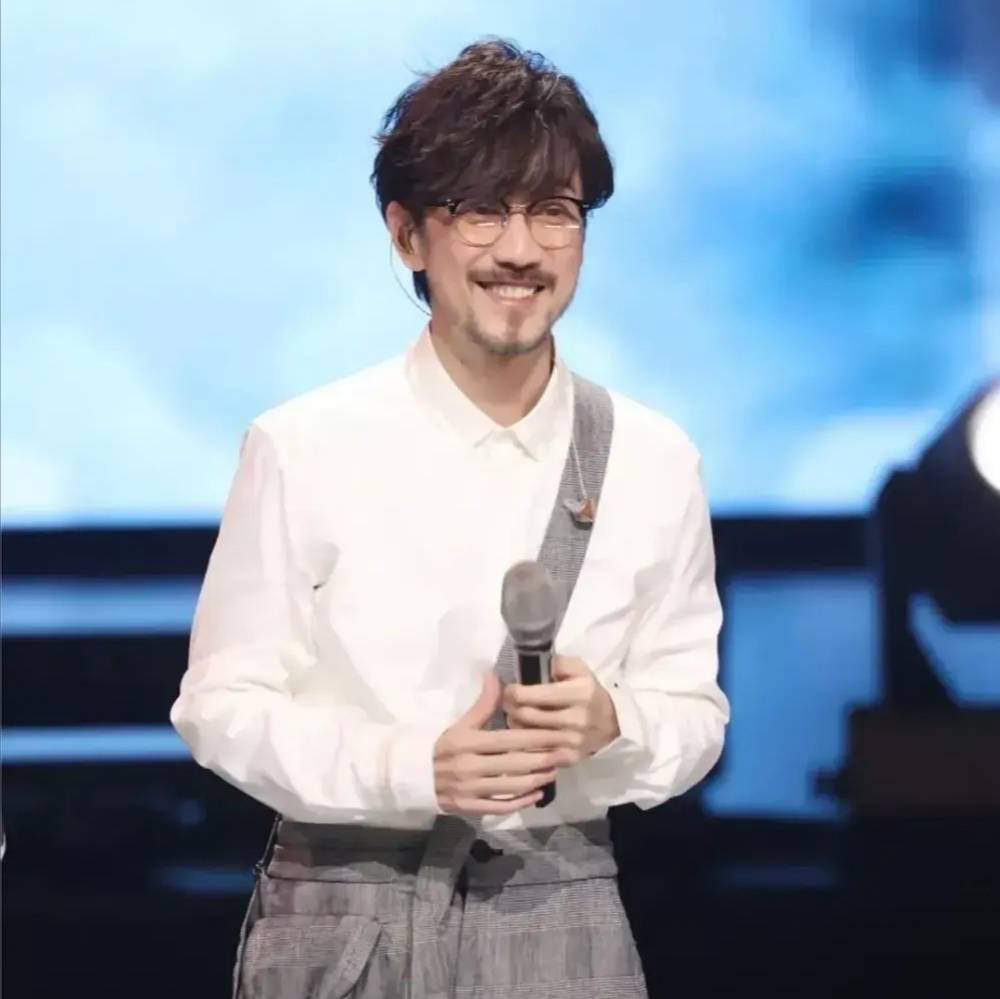 孟美岐”导师风波“的舆论，情歌教父周传雄淘汰后首发声
