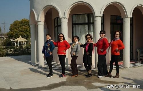 钱真的很难挣吗？看看别人是如何通过小本生意实现财富自由的