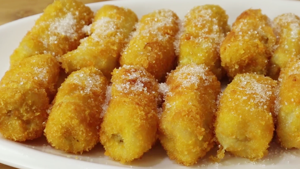 香蕉裡淋2雞蛋，簡單一做，軟糯香甜，孩子特愛吃，一次2斤不夠