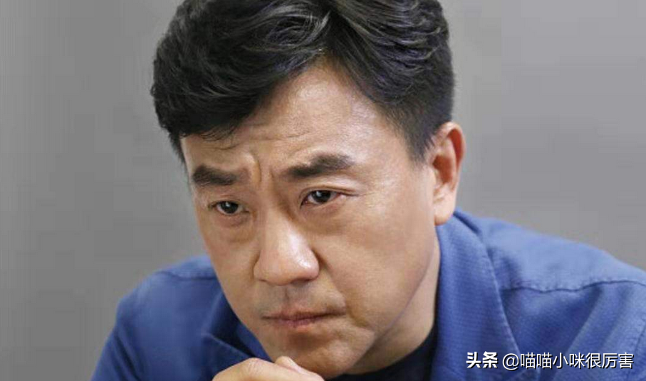 北京人艺：巍子为钱离开，王姬无戏可演出走，何冰坚守了30年