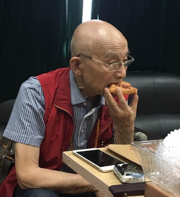 游本昌：演30年配角，52岁凭“济公”成名，如今