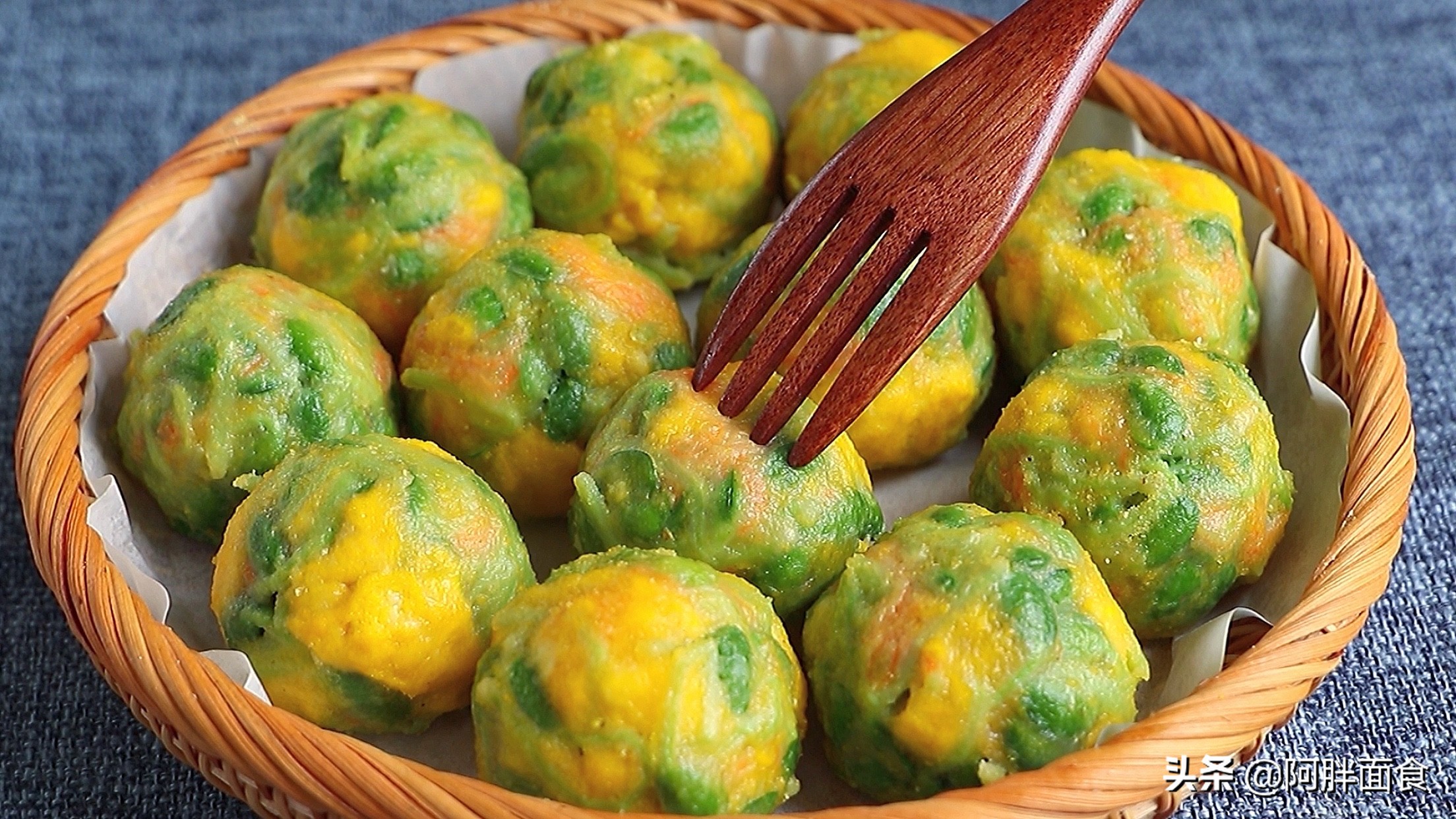 我家88歲爺爺愛這樣吃豆芽，做法簡單又營養，柔軟還好吃