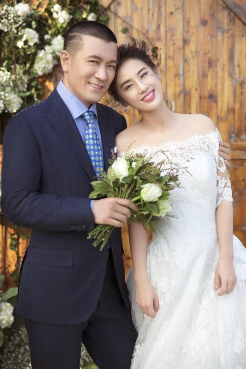 同嫁豪门，郭碧婷和奚梦瑶差距大，黄圣依被宠上天，十足少奶奶