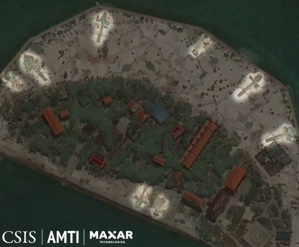 外媒：卫星图片显示，越南在侵占的南海岛礁上建起对海空防御系统