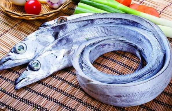 圖片[1]-買帶魚(yú)的技巧  4種再便宜也不能買 老漁民教你看“這里” 保證-起舞食譜網(wǎng)