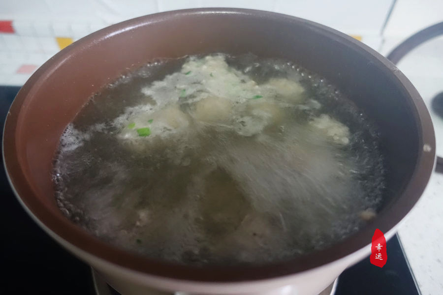 小白菜丸子湯,小白菜丸子湯的做法