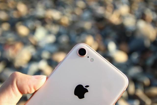 有谁还记得iPhone8