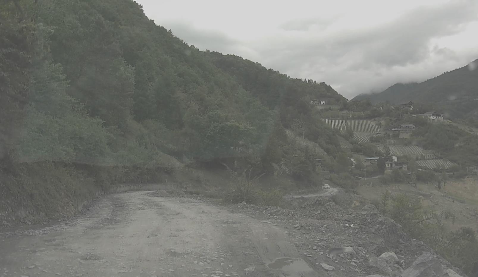 自驾翻越夹金山：路书账本详细攻略及注意事项