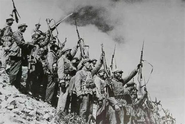 1962����ӡ��ͻ��32��ȫ��ӡ�ȴ�����й���ʤ����������ʲô��Ӧ