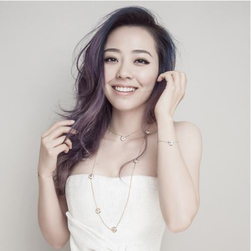 张靓颖：为冯柯做了9年\"人肉提款机\"，