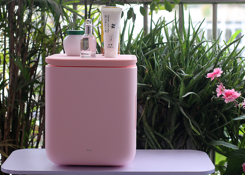 体积小巧用处大，冷暖两用倍思小冰屋学生冰箱体验